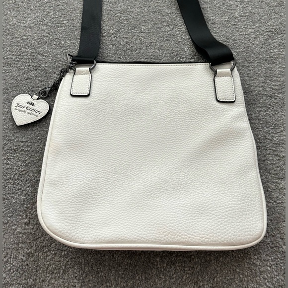 Juicy Couture All Nighter White/Pink Crossbody - Picture 6 of 7
